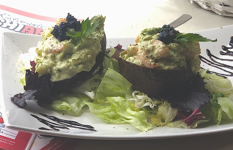 AGUACATE RELLENO