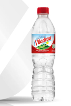 Agua sin gas